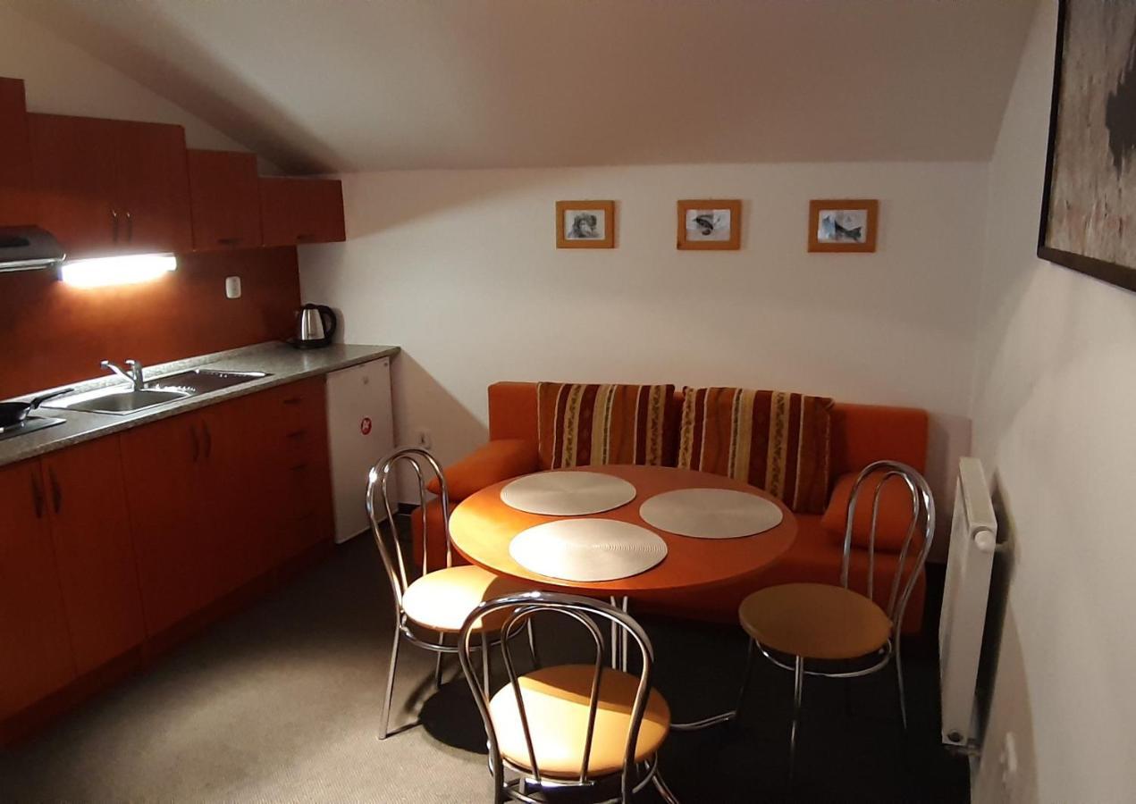 Appartamento Štúdiá Správa TANAPu Štrbské Pleso Esterno foto